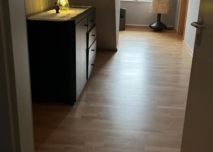 Doppelzimmer-bad-kuehlschrank-parkplatz-10 Hotel Meine